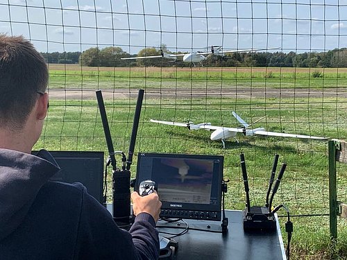 Germandrones Engineer testing the Silvus IP Mesh
